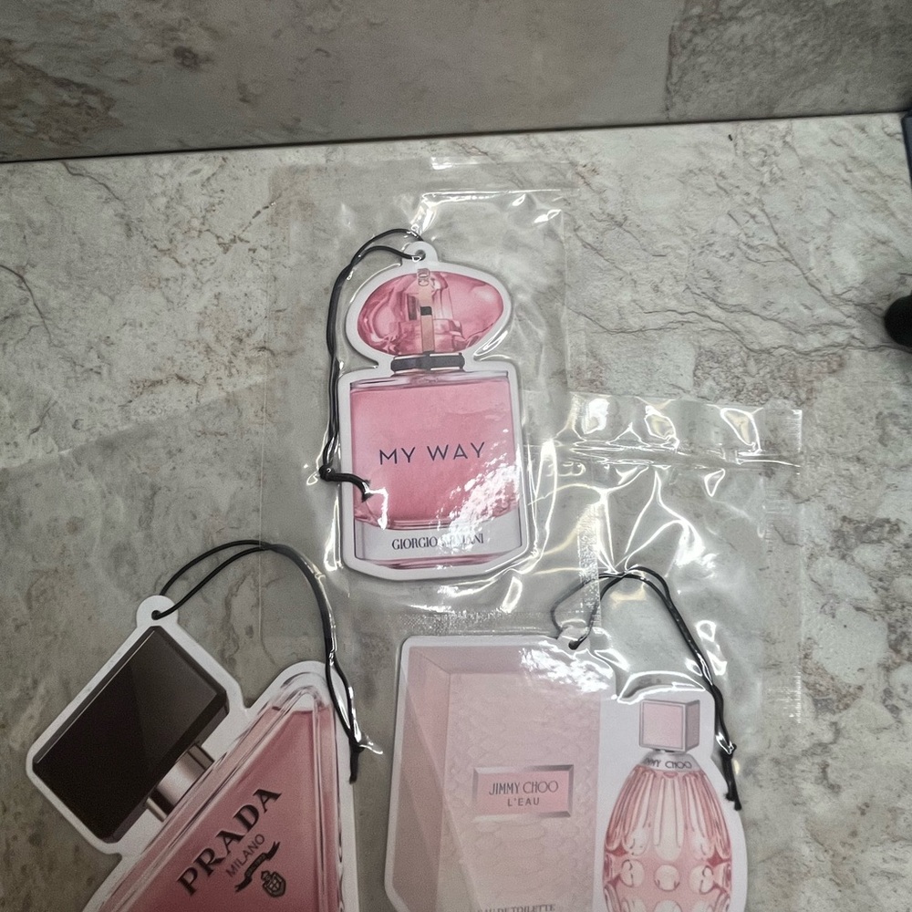 Car Air Fresheners Bundle of 3 - Picture 4 of 4
